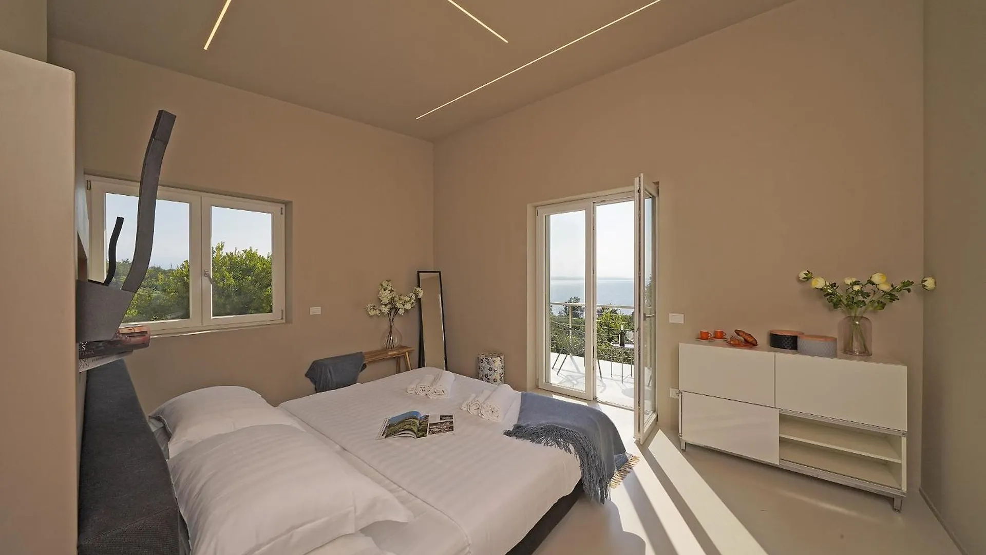 Villa Cavallino Nero Montinelle Italy